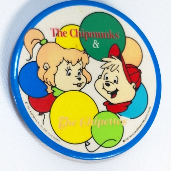 1983 Chipmunks and The Chipettes Pin Back Button Vintage Alvin Bright Colours - Picture 1 of 9